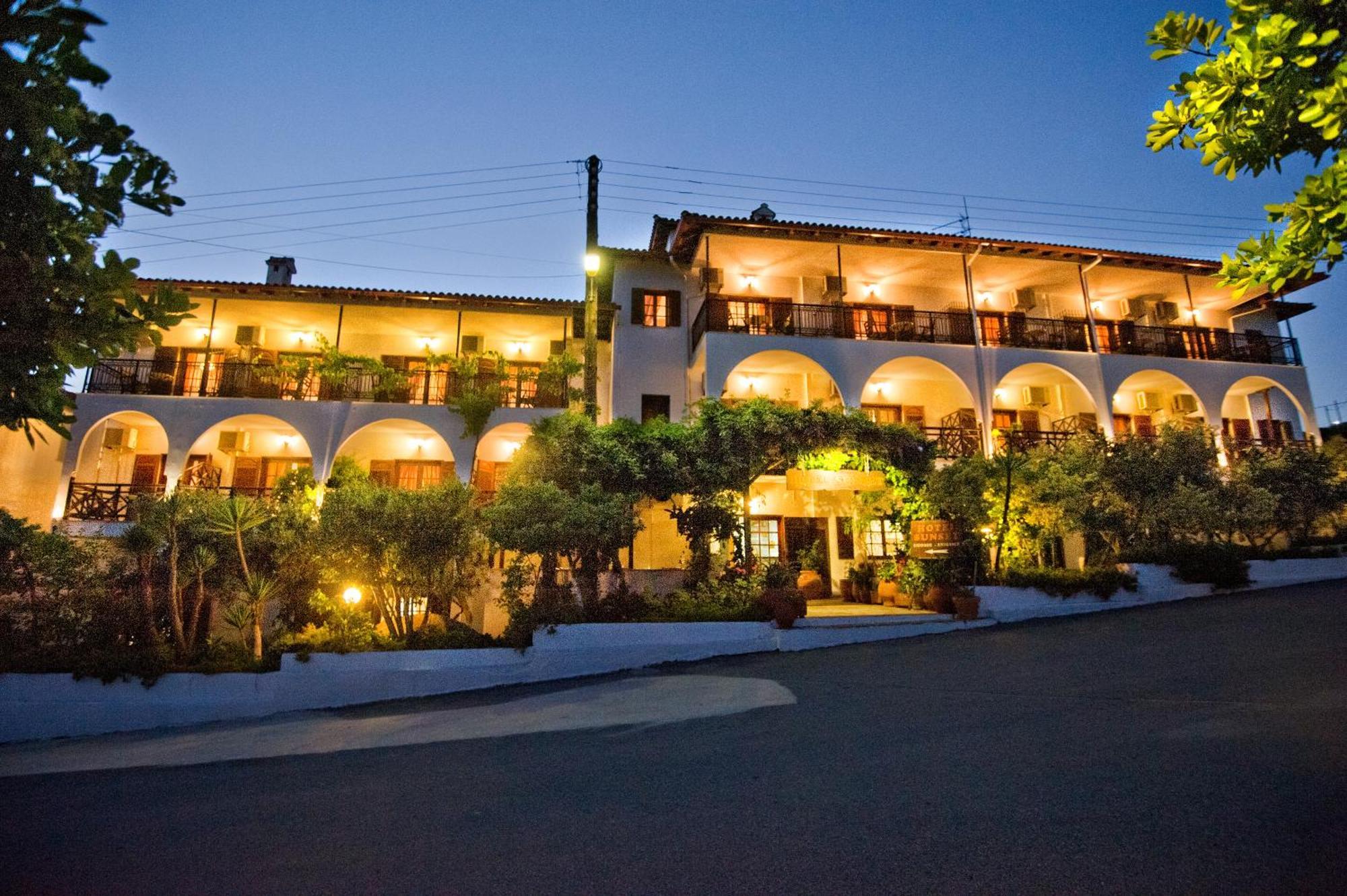 Sunset Hotel Ouranoupoli Exterior photo